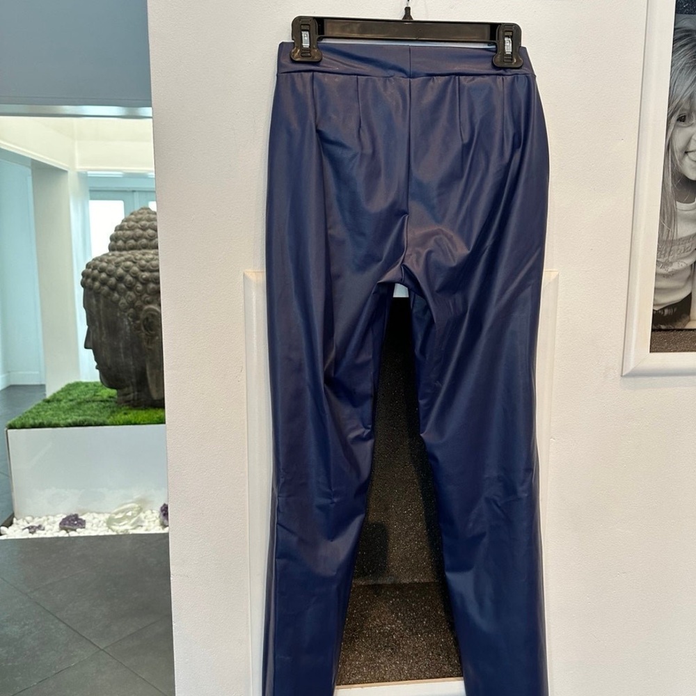 Chiara Boni La Petite Robe Faux Leather Blue Navy pants women's size 6 BNWT - Picture 6 of 8